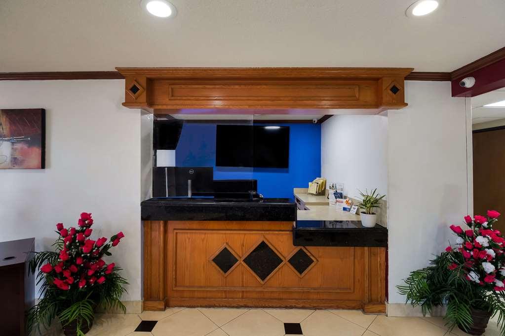 Rodeway Inn Houston North Greenspoint Interior photo