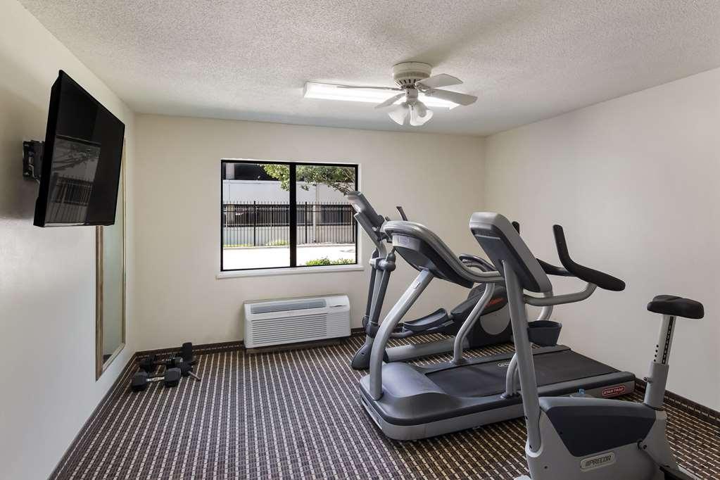 Rodeway Inn Houston North Greenspoint Facilities photo